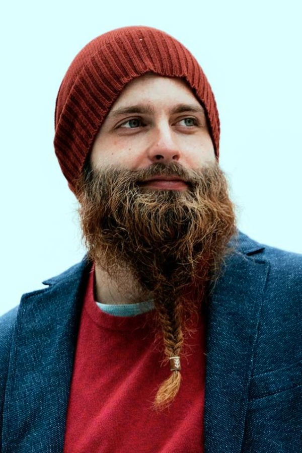 Attractive-Beard-Styles-For-Bald-Men